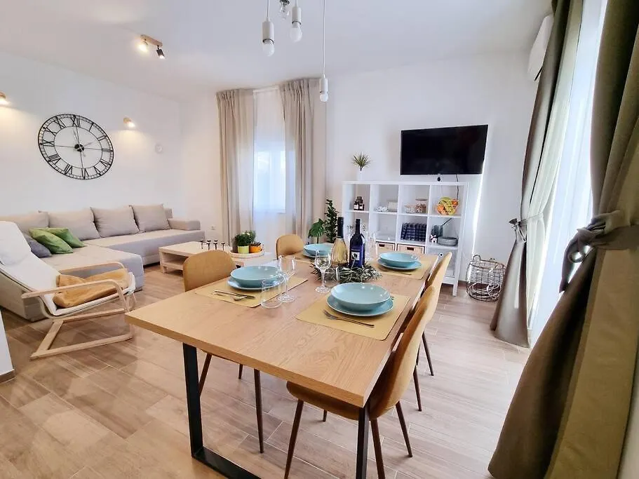 Apartment Ferienwohnung Chi Chi Pula